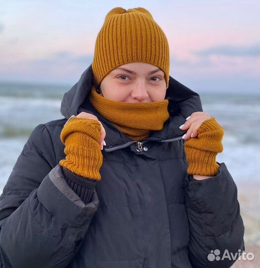 Снуд, шапка и варежки