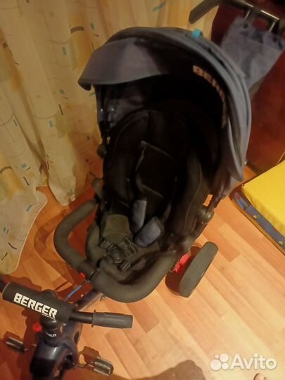 Детский трехколесный велосипед бу