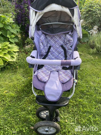 Прогулочная коляска