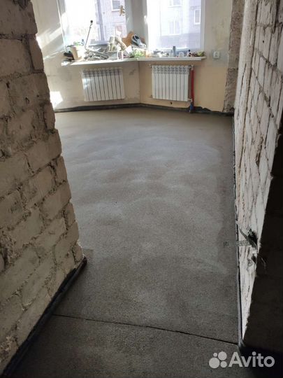 Полусухая стяжка пола механизированная