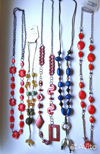 Женские бусы