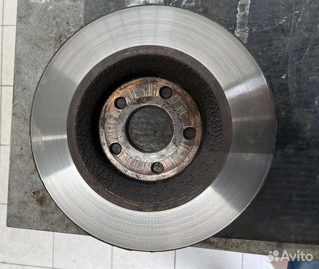 Передние диски Jeep Grand Cherokee