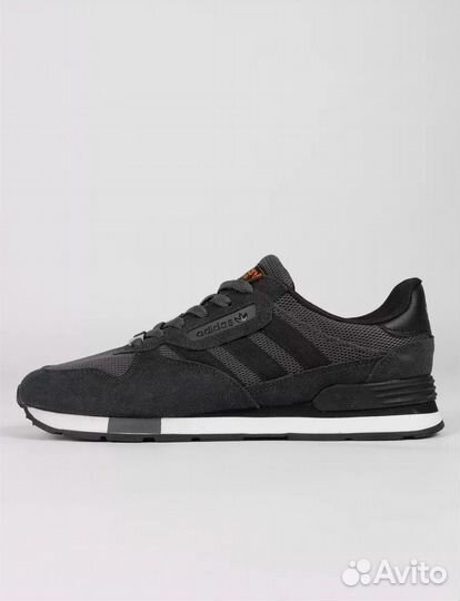 Новые мужские кроссовки adidas 43 р