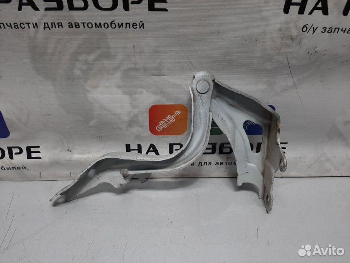 Петля капота правая Kia Sportage