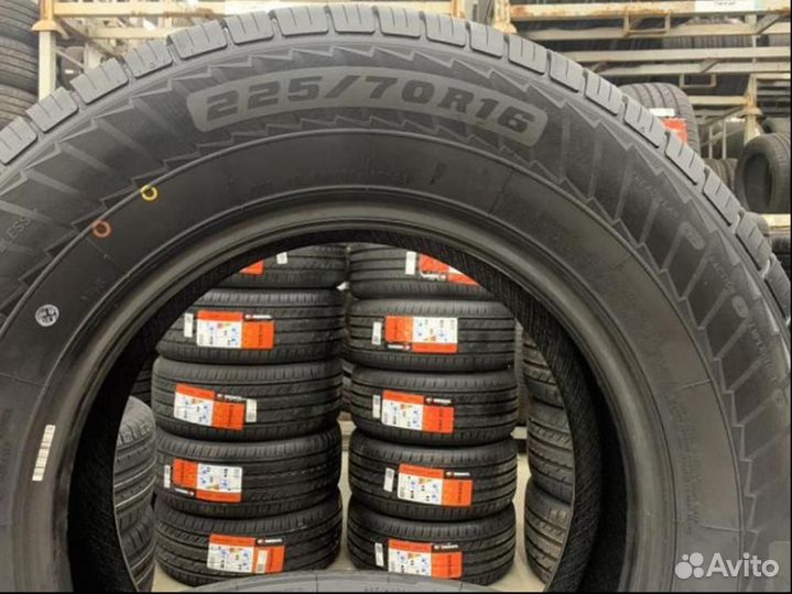 Windforce CatchFors H/T 225/70 R16 107H