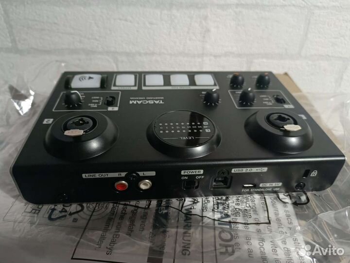 Звуковая карта tascam ministudio CreatorUS-42B