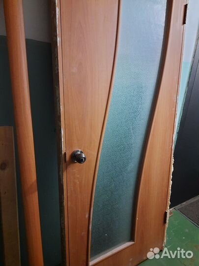Дверь межкомнатнатная б/усо стеклом