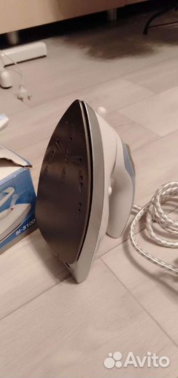 Утюг дорожный новый