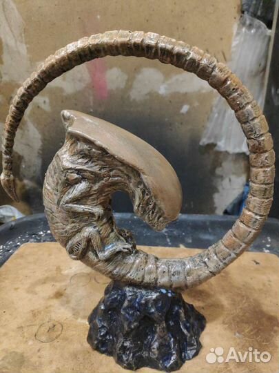 Чужой зародыш