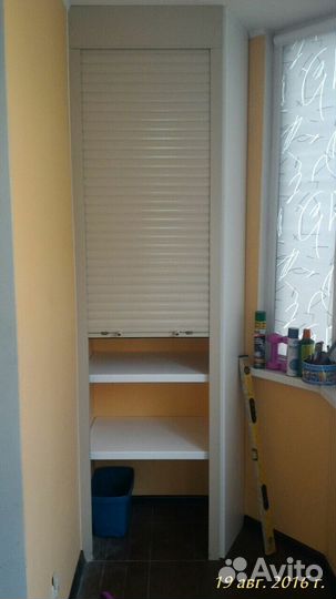 Шкаф с рольставнями на балкон по вашему эскизу