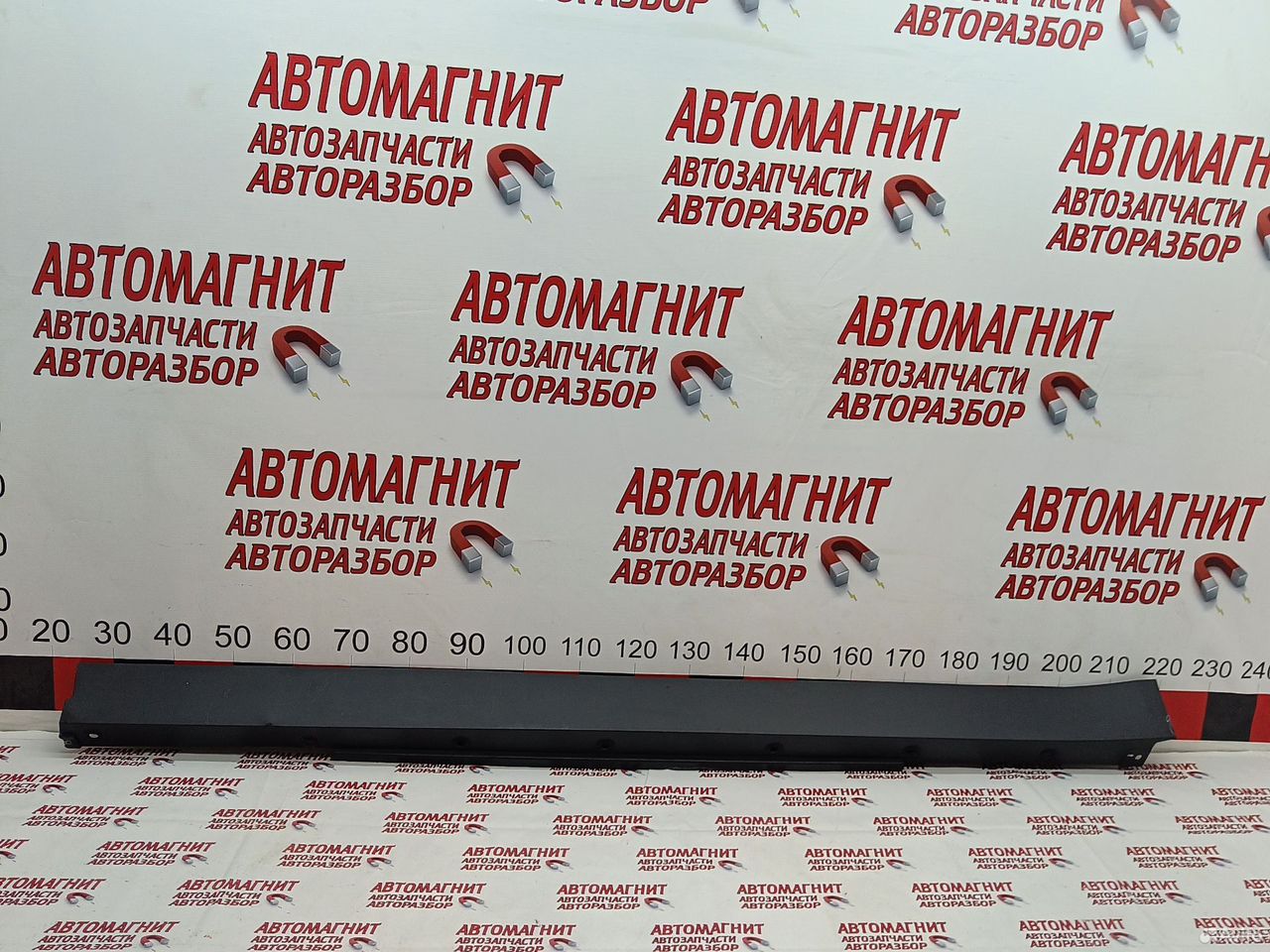 Накладка порога левая Lixiang L7