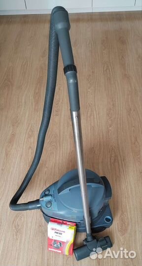 Пылесос Philips triathlon 2000