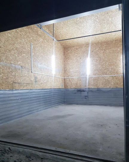 Гараж, > 30 м²