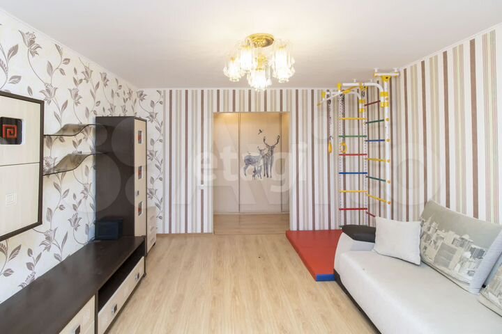 4-к. квартира, 81 м², 9/9 эт.
