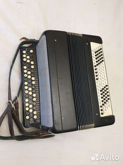 Баян тульский трехрядный