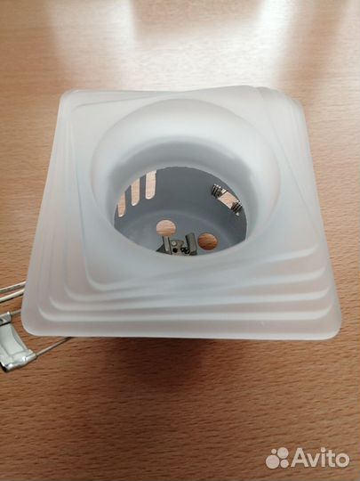Точечные встраиваемые светильники 4 шт