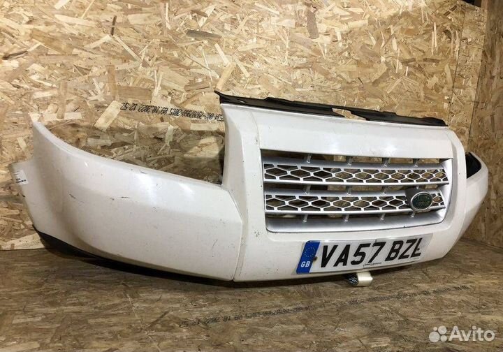 Бампер передний Land Rover Freelander 2 2006-20