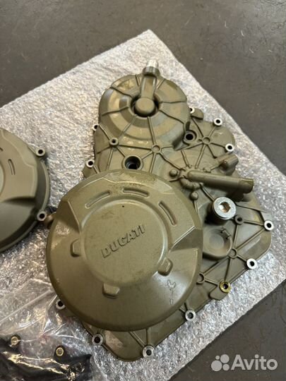 Крышка сцепления Ducati Streetfighter V4S