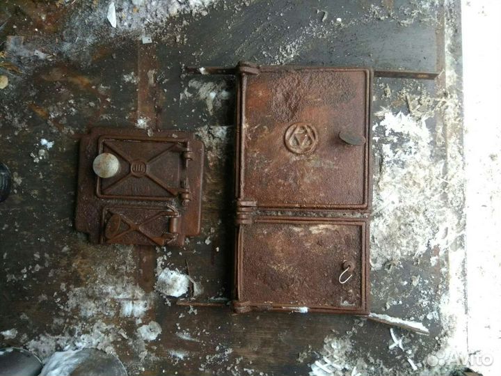 Дверцы печные чугунные