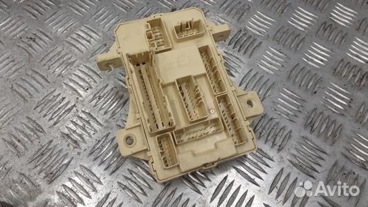 Блок предохранителей hyundai I30 FD (1KK08M101)