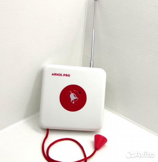 Кнопка вызова персонала для таулетов и санузлов