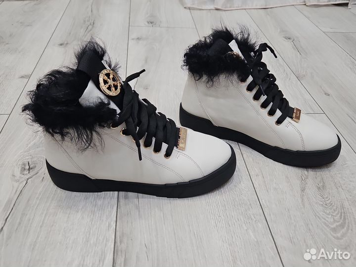 Ботинки женские зимние Like show