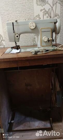 Швейная машинка,вязалка