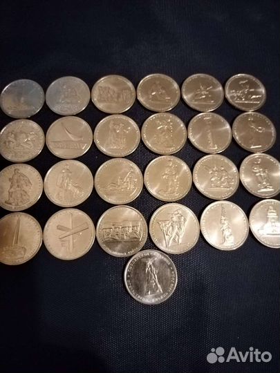 Юбилейные Монеты России