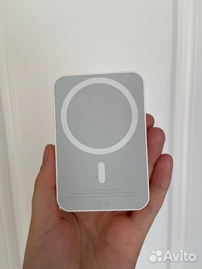 Magsafe Battery pack для iPhone