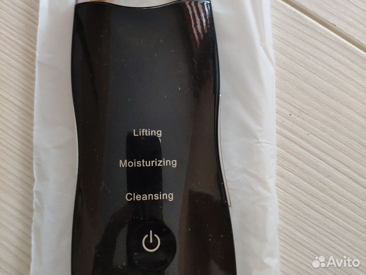 Аппарат для ультразвуковой чистки лица