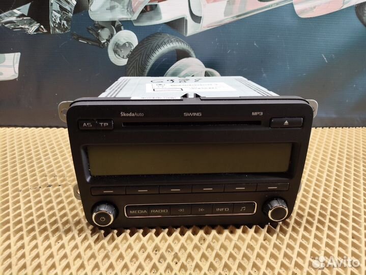 Магнитола Skoda Fabian 2 (5J) 2012г