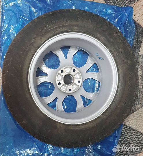 Продам колеса 215/65 R16