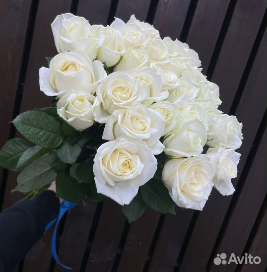 Букет роз, пионы, ромашки, хризантема