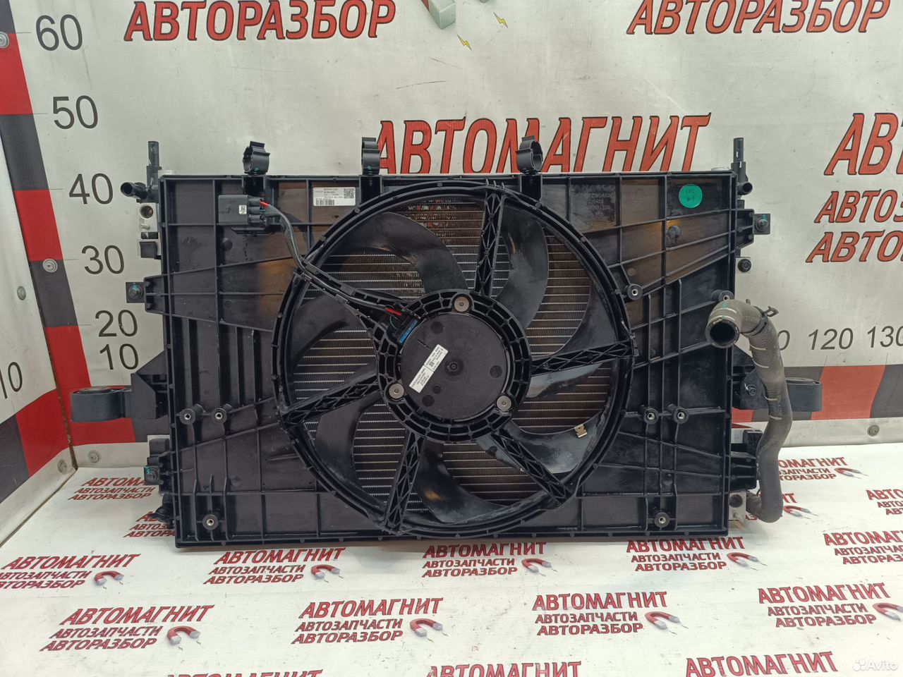 Кассета радиаторов Zeekr 001 Зикр Зикер 001