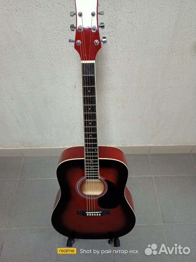 Акустическая гитара мартинез