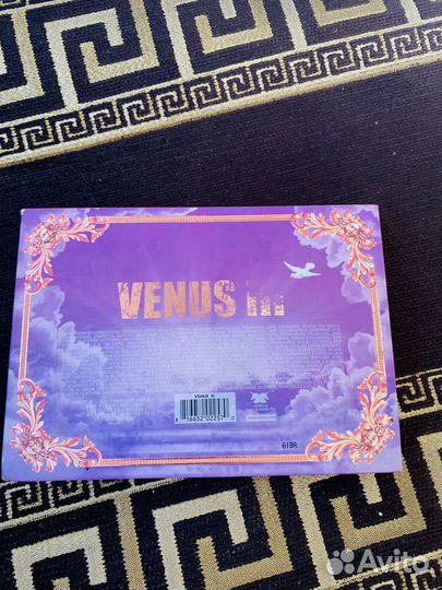 Палетка теней lime crime venus lll