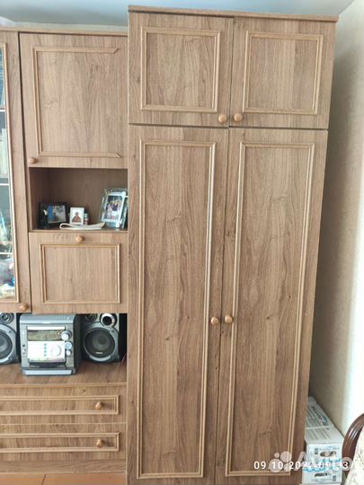 Стенка в гостиную