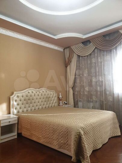 2-к. квартира, 53 м², 3/3 эт.