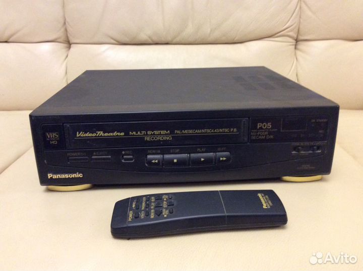 Видео кассетный плеер Panasonic NV-P05REU