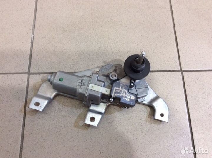 Моторчик стеклоочистителя задний Suzuki Sx4 M16A