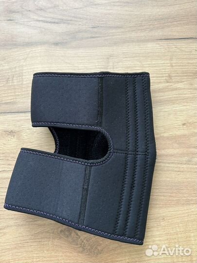 Ортез на коленный сустав