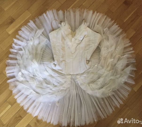 Пачки балетные в аренду (чёрная,красная,белая)