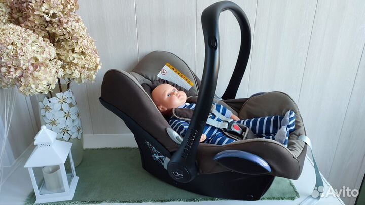 Детское автокресло Maxi-Cosi CabrioFix 0+ (0-13кг)