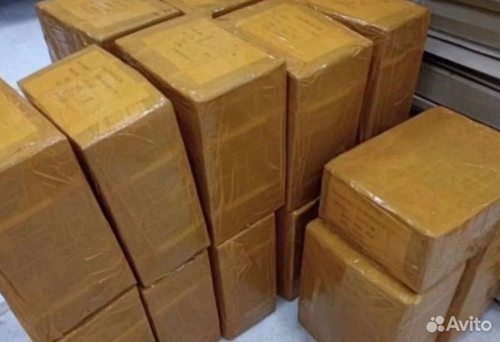 Коробка с товарами бокс