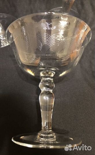 Старинные бокалы креманки для шампанского