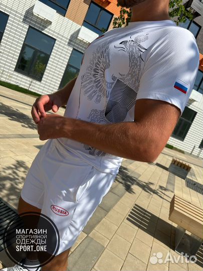 Летний костюм футболка шорты