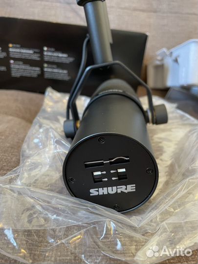 Shure SM7B микрофон студийный