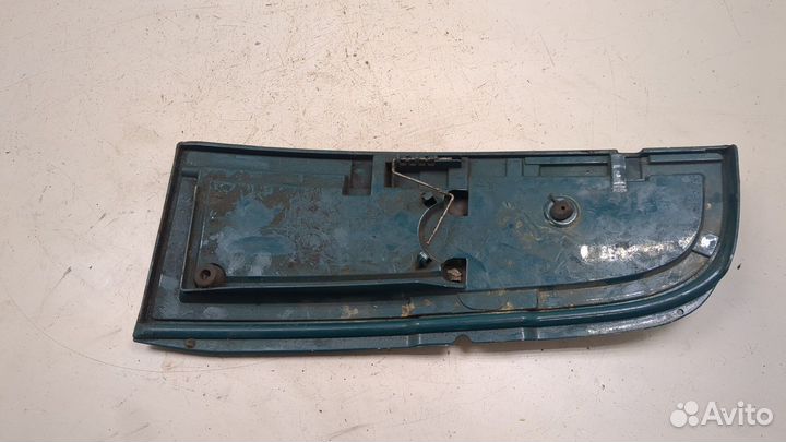 Лючок бензобака Mercedes Vito W639