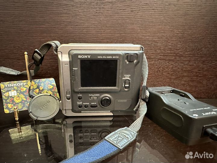Цифровой фотоаппарат sony MVC FD7
