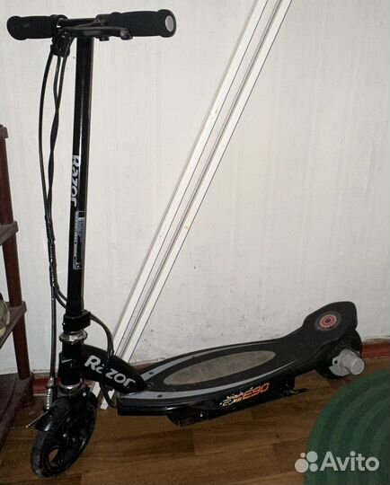 Электросамокат Razor